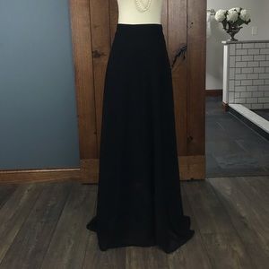 {Tadashi} Floor Length Black Maxi Tulle Skirt 4